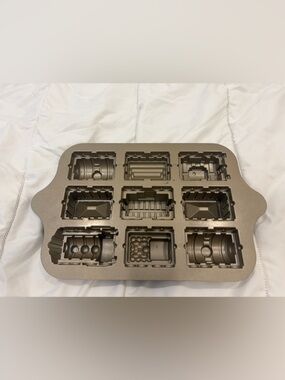 NORDIC WARE train cake pans 5 cups